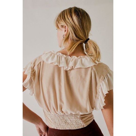 🎉LAST CHANCE🎉 FREE PEOPLE x ANNA SUI Lilly Solid Velvet Top / Shell - Picture 3 of 5